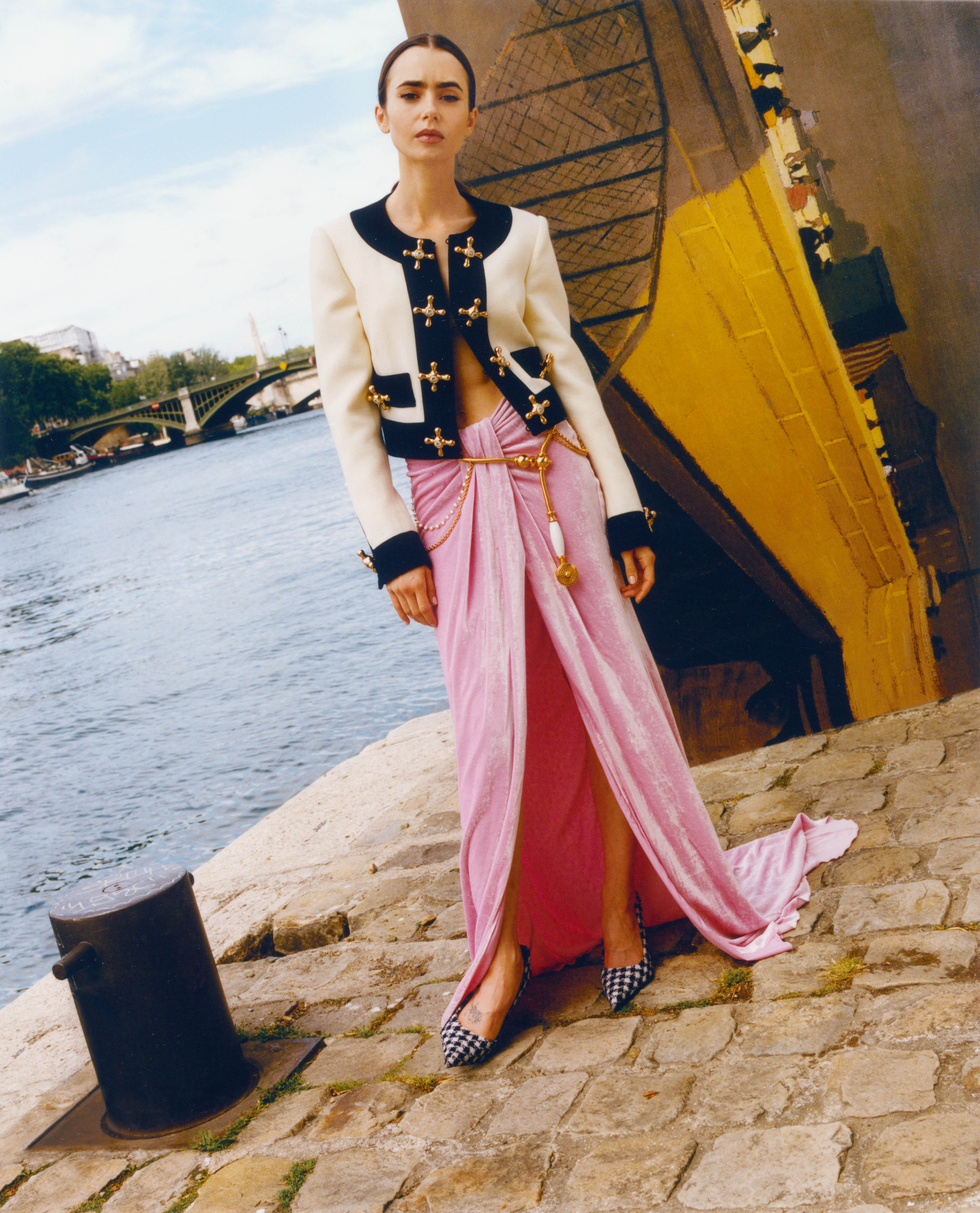 Lily Collins, Vogue France, 2022 - © Maciek Pożoga